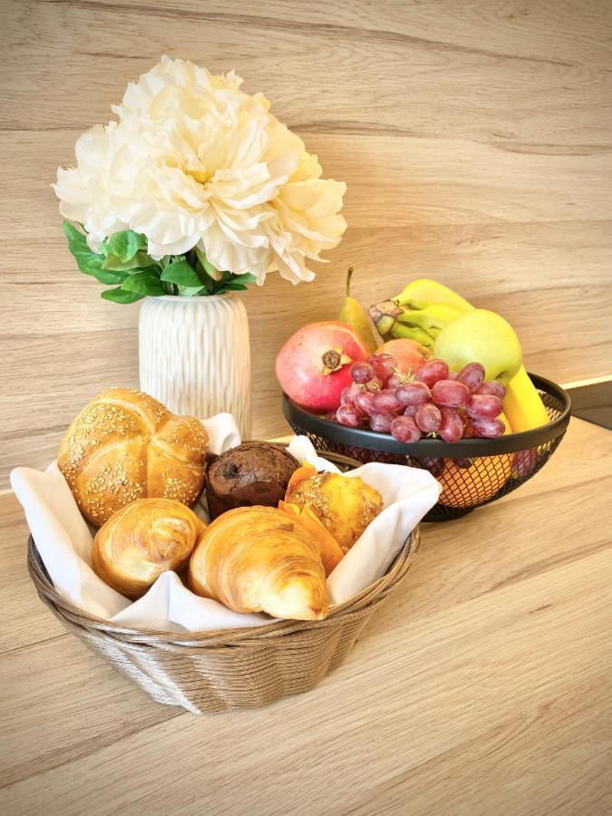 Business & Family For 6 Guests With Free Parking Apartment