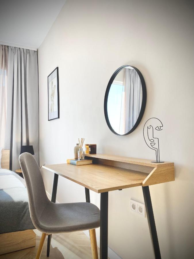Apartment Business & Family For 6 Guests With Free Parking *